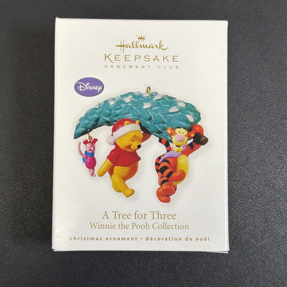 2010 Hallmark Keepsake Ornament A Tree for Three Winnie the Pooh Tigger Pig  JB1